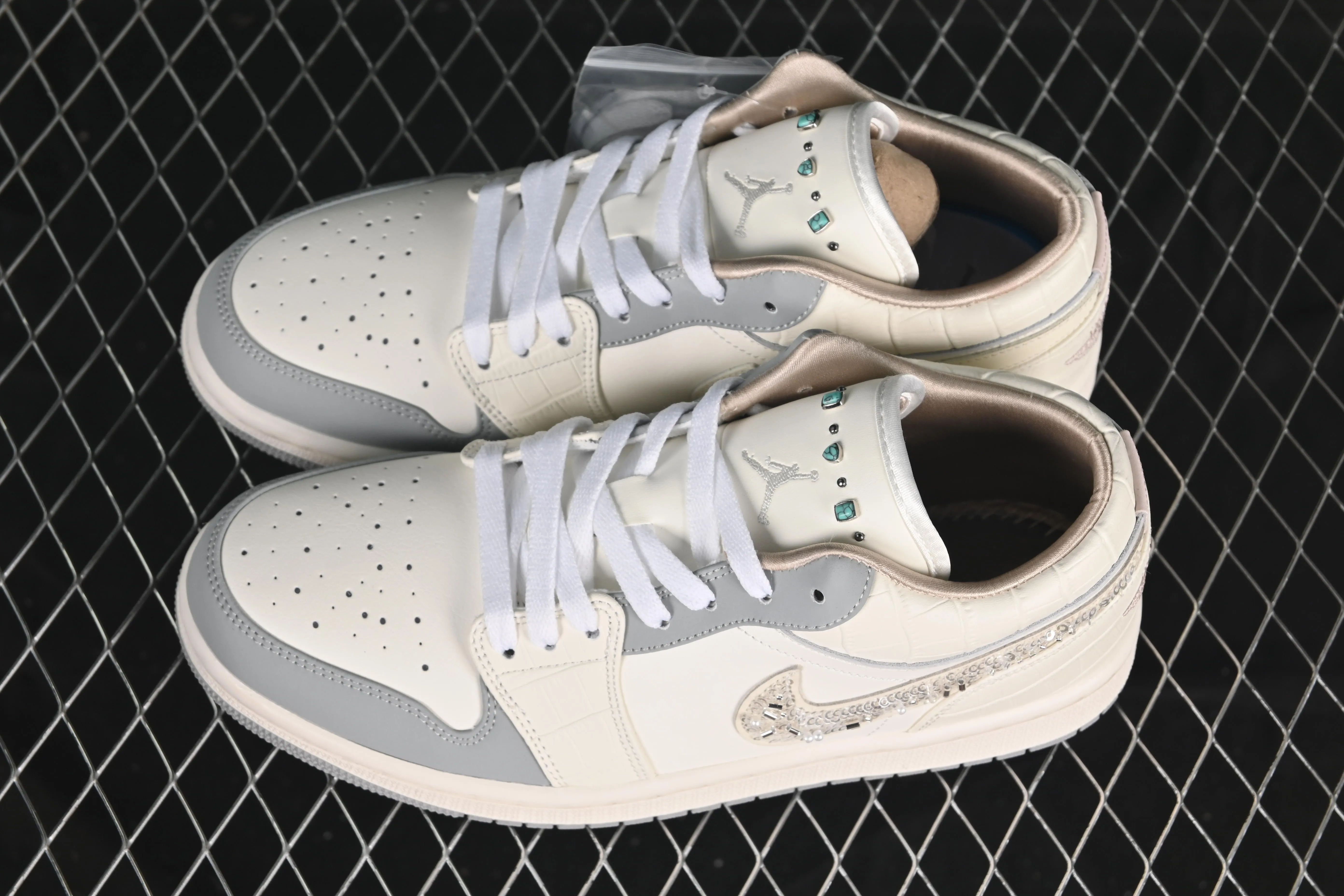 All categories Air Jordan Jordan series basketball shoes Air Jordan 1 Low Air Jordan 1 Low AJ1 Joe 1 flash diamond white crack low-top cultural casual sneakers IH7323-100